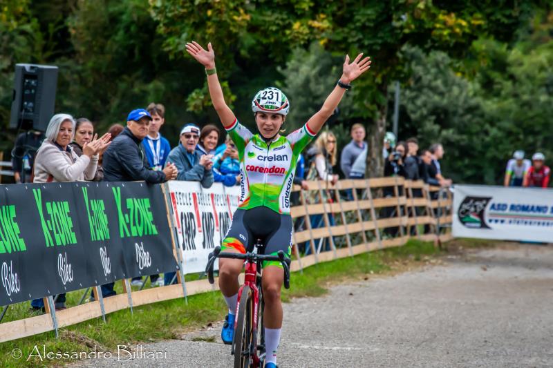 Sara Casasola (Crelan-Corendon) detta legge a Osoppo